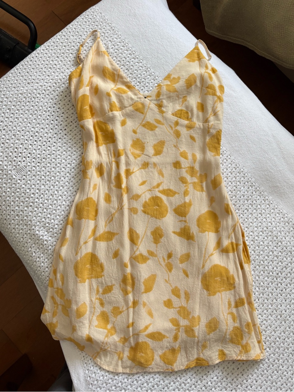 Dynamite cream and yellow/orange floral mini dress xs